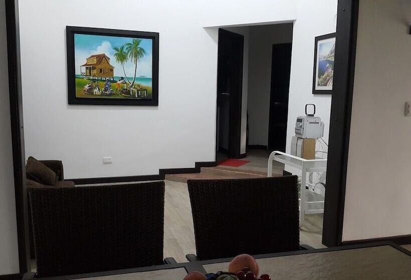 پانسیون Hospedaje Solymar Islas