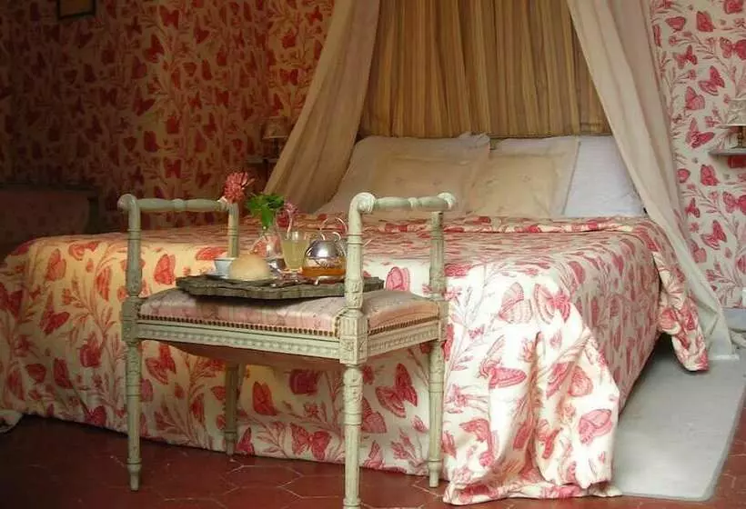 ペンション La Marronnière