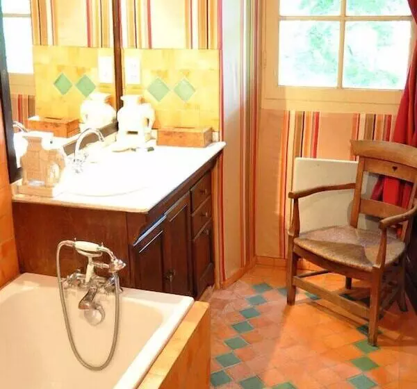 ペンション La Marronnière