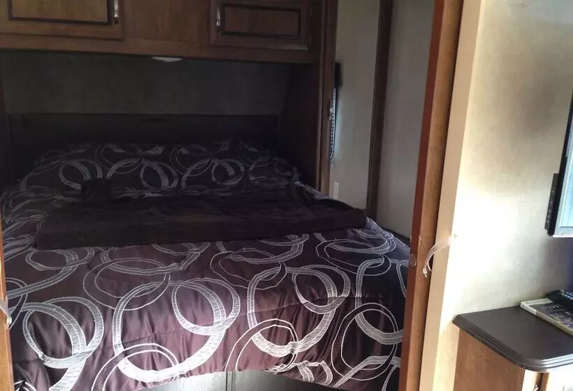 استراحتگاه Central Park Rv Park