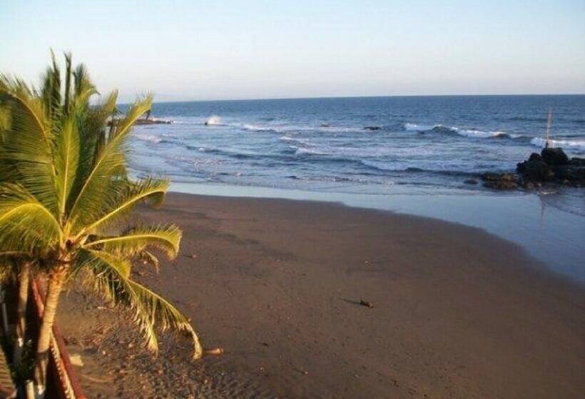 Torola Hotel & Beach Resort