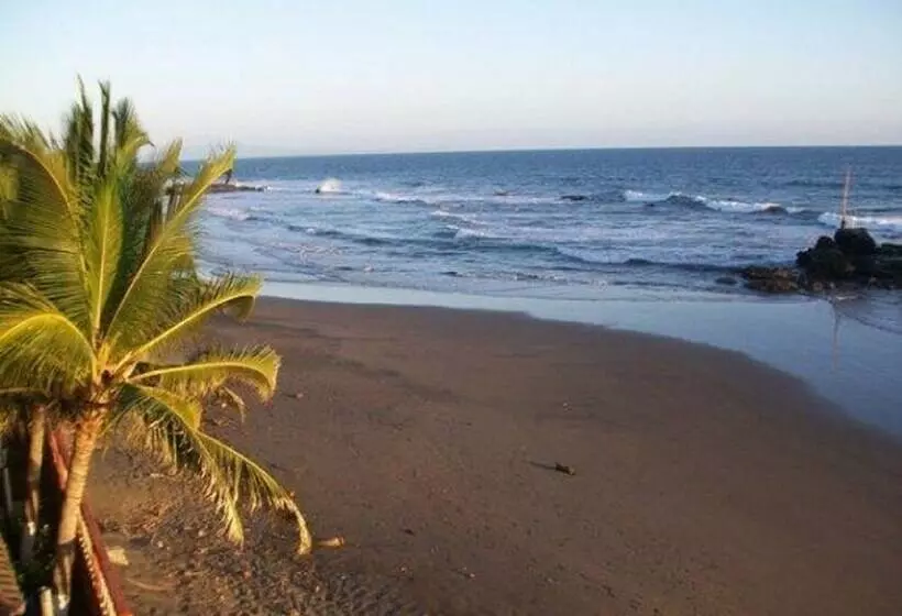 Torola Hotel & Beach Resort