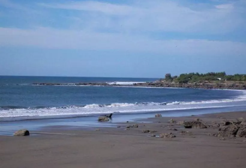 Torola Hotel & Beach Resort