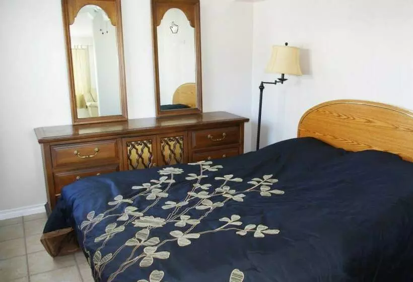 Totem Motel & Resort