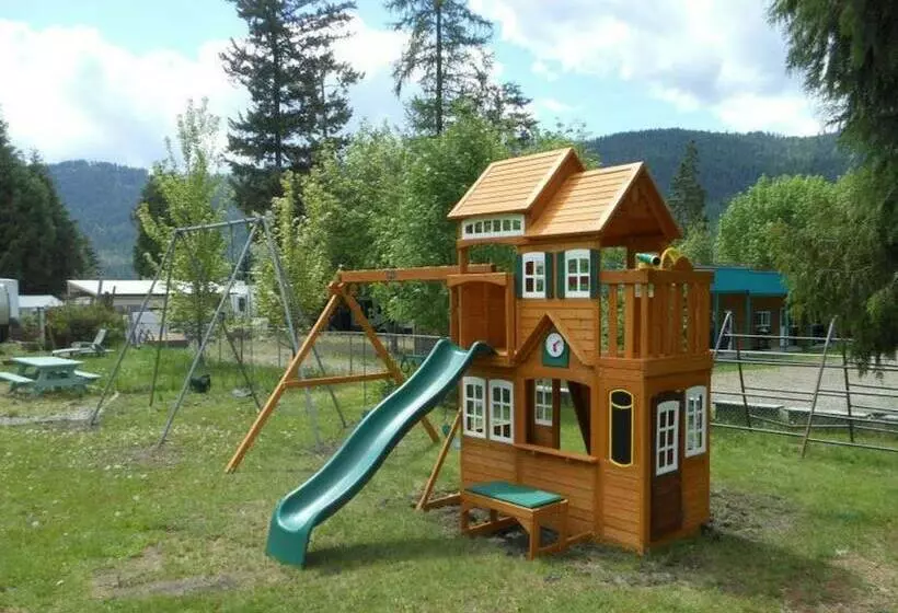 Totem Motel & Resort