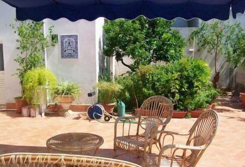 Babel Bed & Breakfast