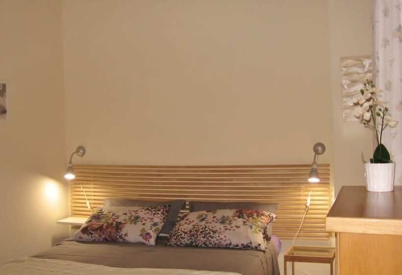 Babel Bed & Breakfast