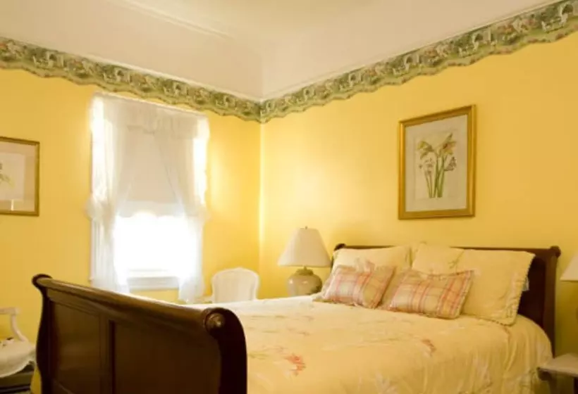 Aamiaismajoitus (B&B) Spring Lake Inn