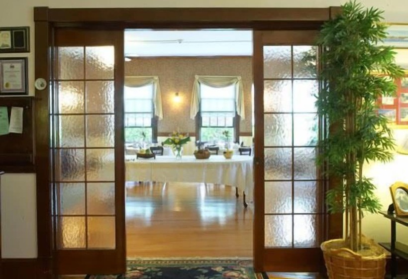 住宿加早餐  Spring Lake Inn