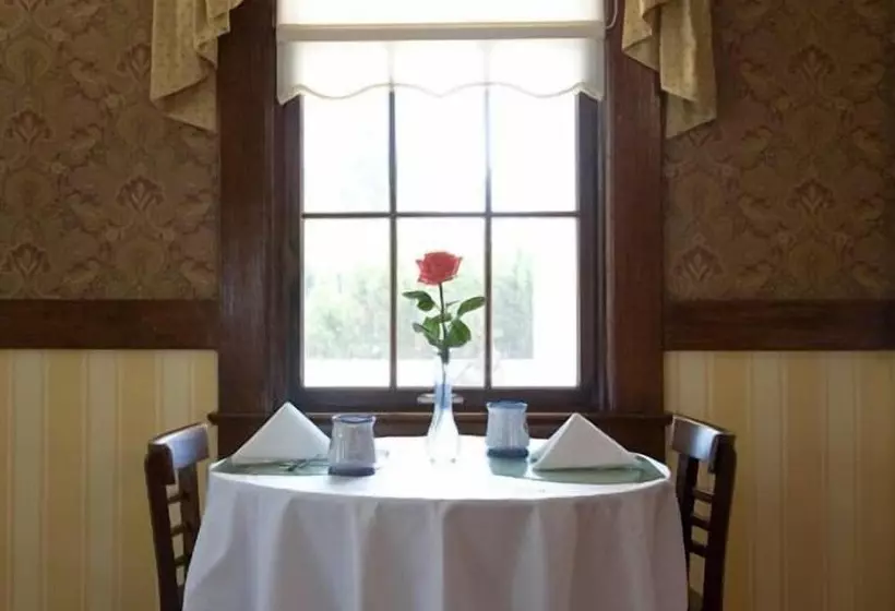 Aamiaismajoitus (B&B) Spring Lake Inn