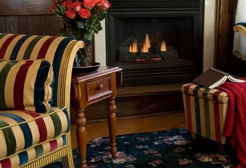 Aamiaismajoitus (B&B) Spring Lake Inn