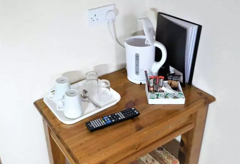 ベッドアンドブレックファースト The Old Rectory