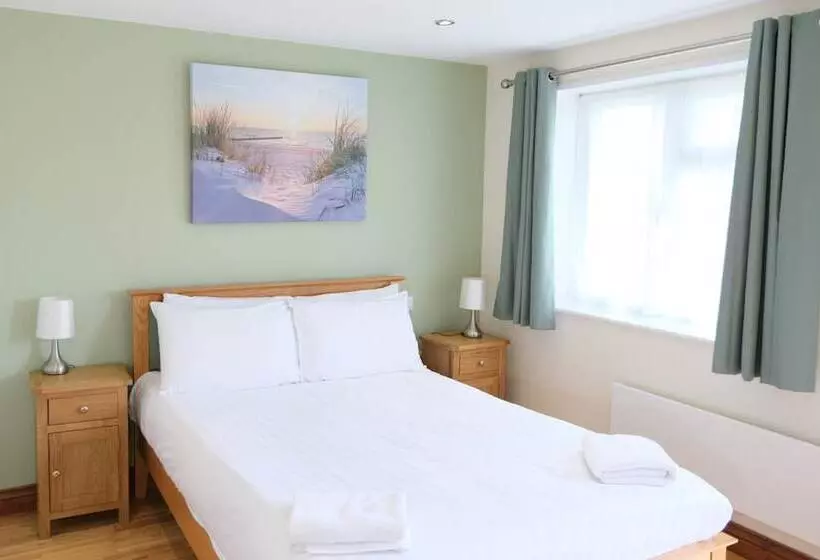 ベッドアンドブレックファースト The Old Rectory