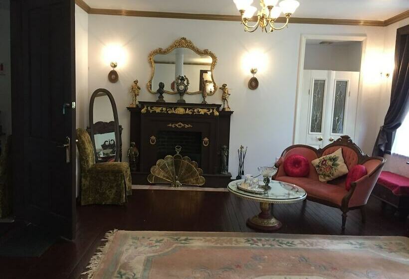 مبيت وإفطار Thornwald Mansion