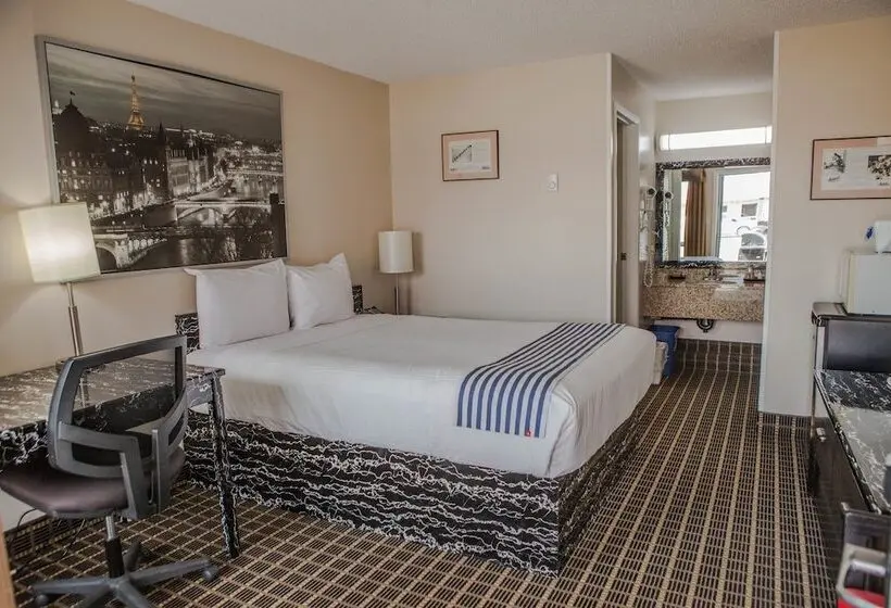 Canadian Motel North Battleford