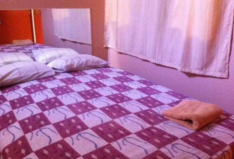 簡易ホテル Hospedaje Yemaya