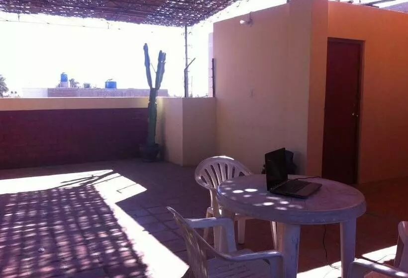 簡易ホテル Hospedaje Yemaya