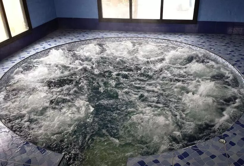 Hostelli Hosteria El Surillal