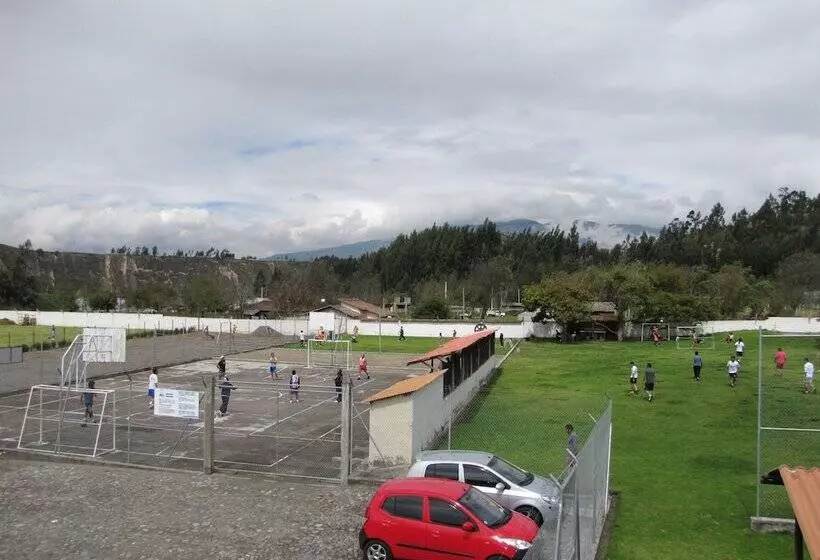 Hostelli Hosteria El Surillal