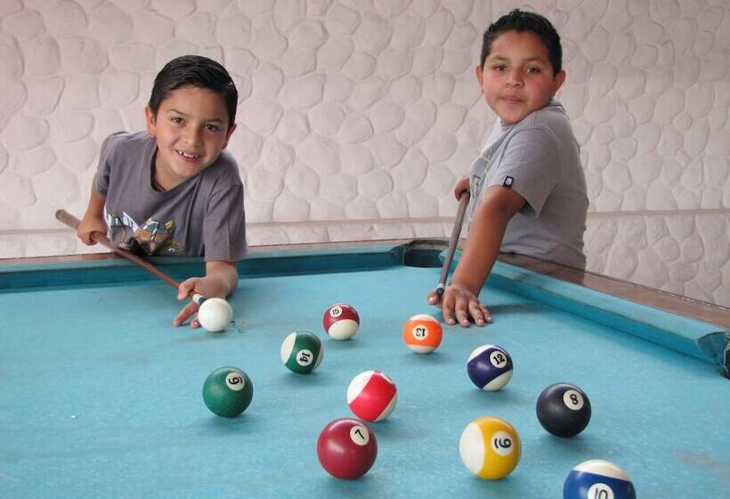 Herberg Hosteria El Surillal