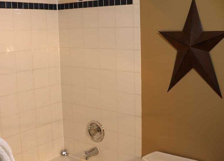 فندق Blue Mountain Springs Resort