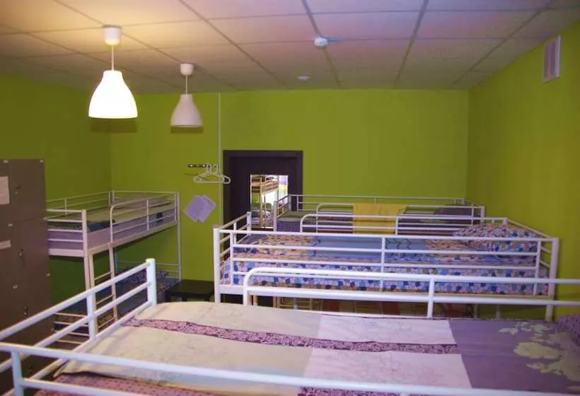 هتل Cherry Hostel