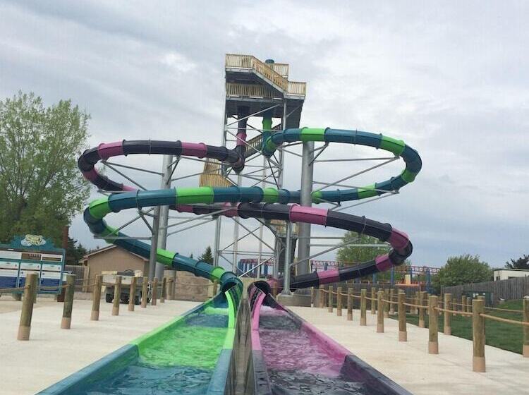 Szálloda Darien Lake Lodge On The Lake