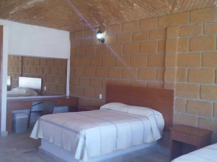 Hotelli La Esperanza