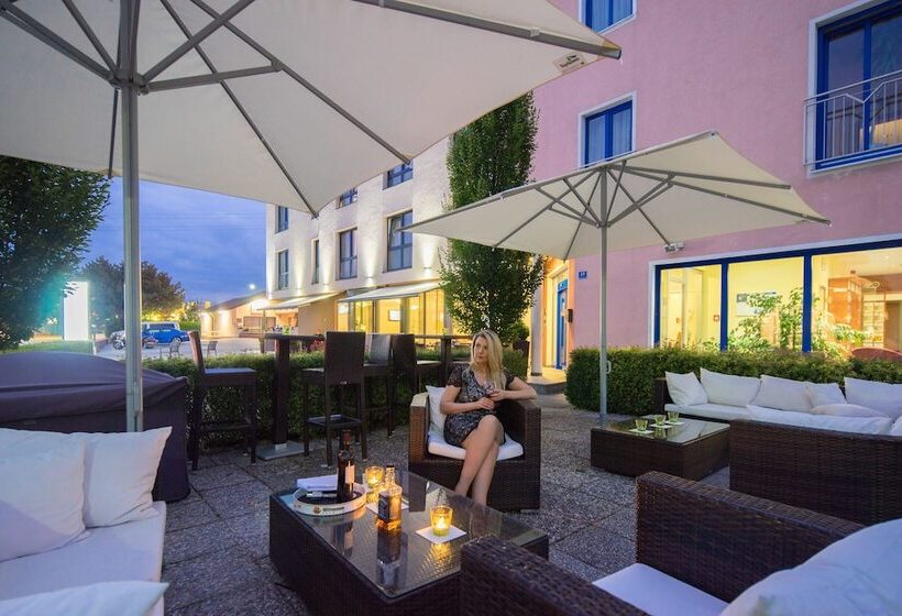 酒店 Meridian   Landshut