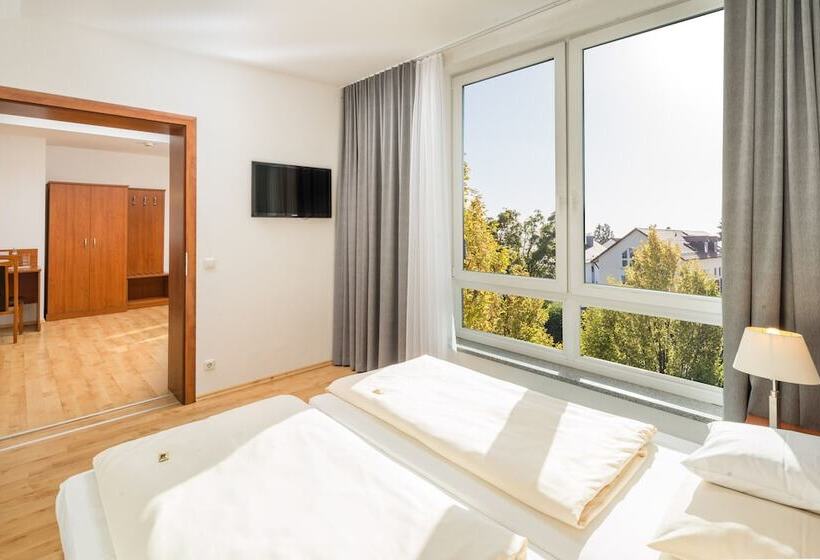 酒店 Meridian   Landshut