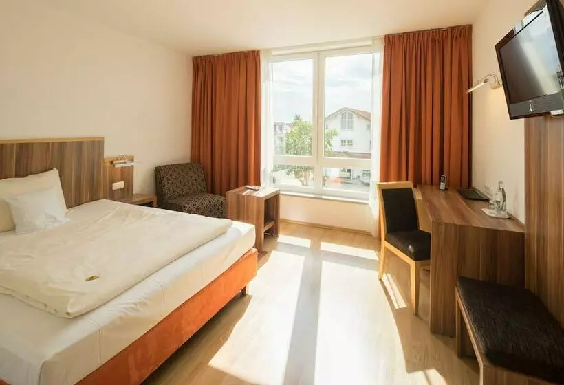 Hotelli Meridian   Landshut
