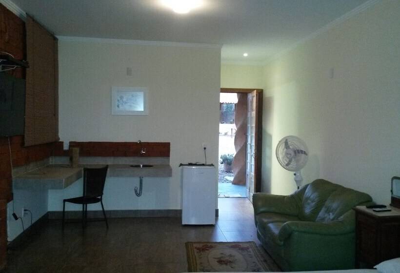 هتل Pousada Recanto Dos Manacas