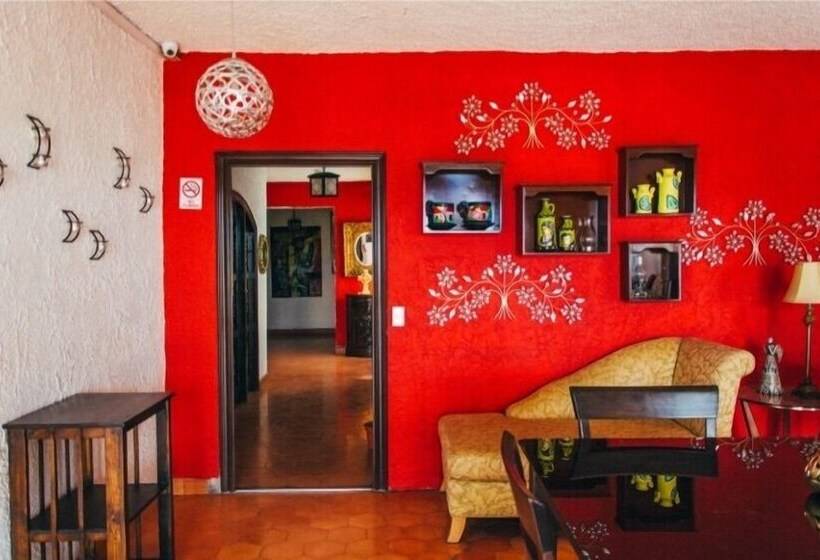 هتل Real Colonial