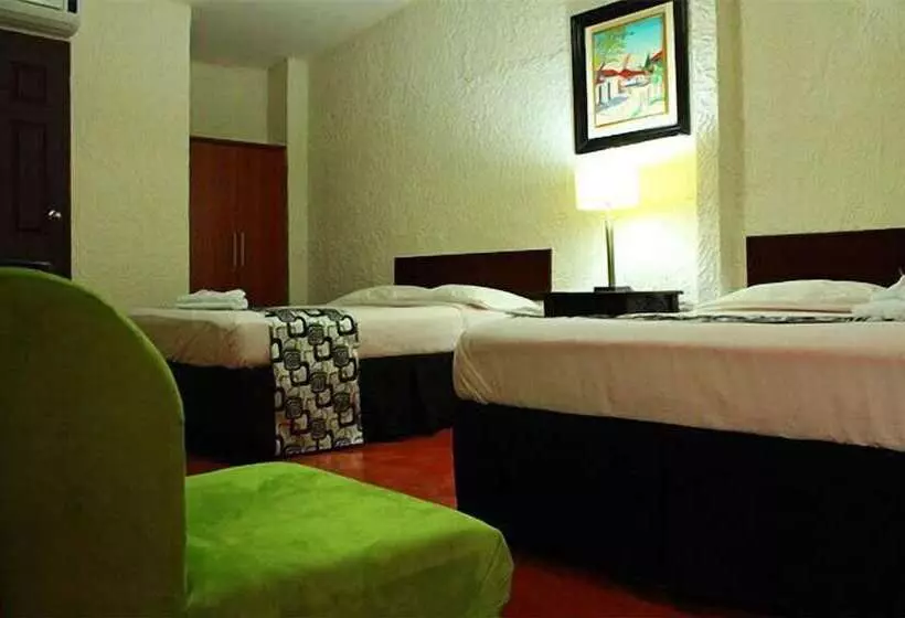 هتل Real Colonial