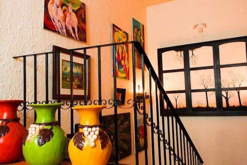 هتل Real Colonial