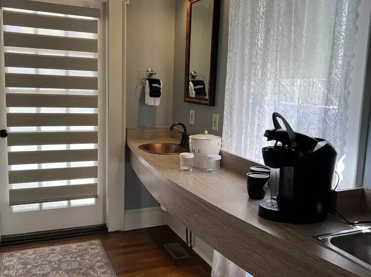 Hotelli The Buxton Inn