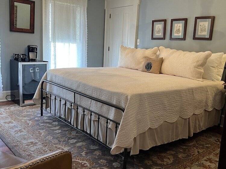 酒店 The Buxton Inn