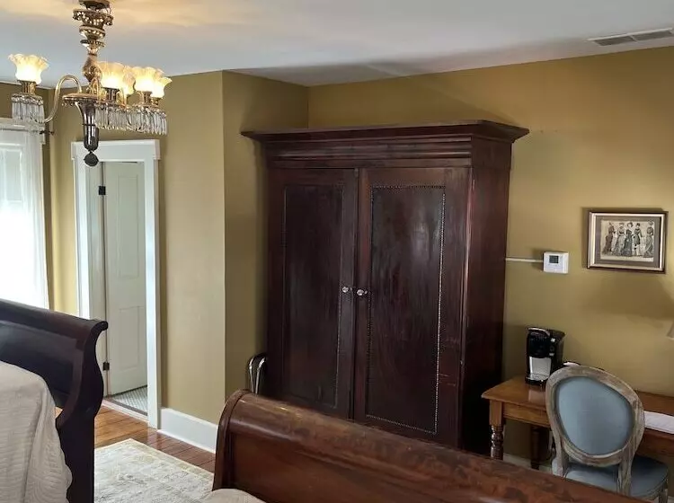 Hotelli The Buxton Inn