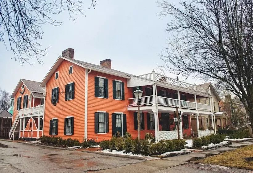 ホテル The Buxton Inn