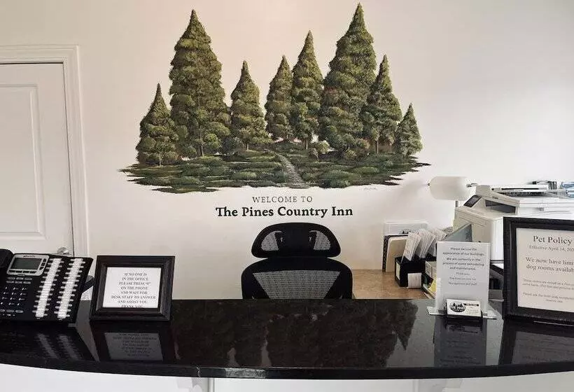 Hotelli The Pines Country Inn