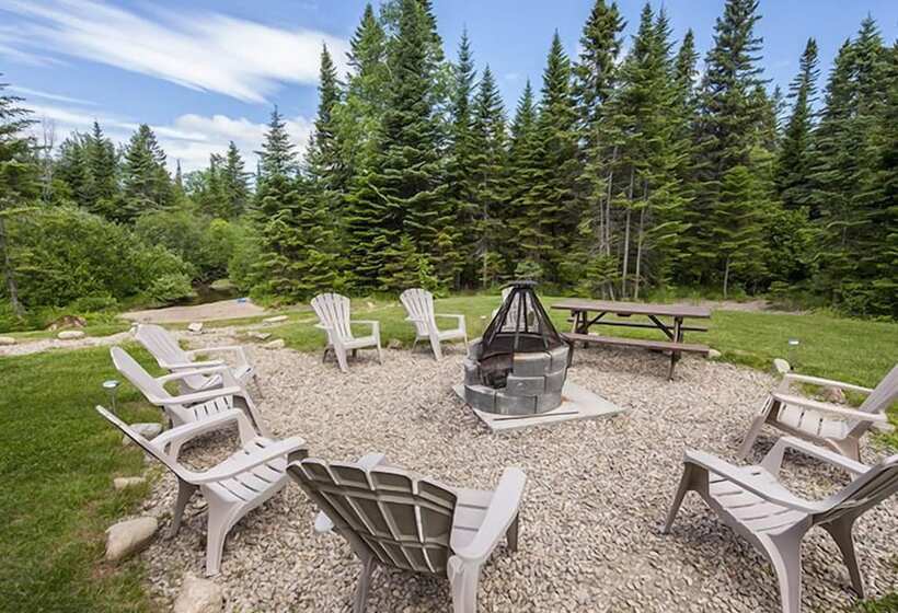 Le Bois Rond Des Ruisseaux