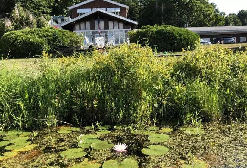 Motelli Lake Moc A Tek Inn