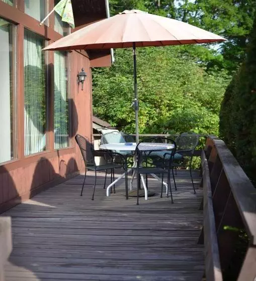 Motelli Lake Moc A Tek Inn