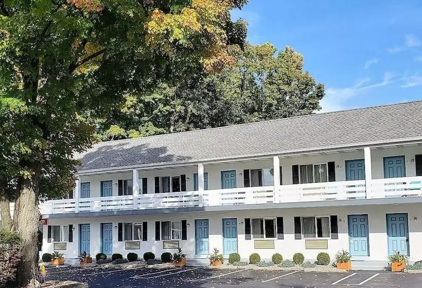 モーテル Roosevelt Inn Of Hyde Park