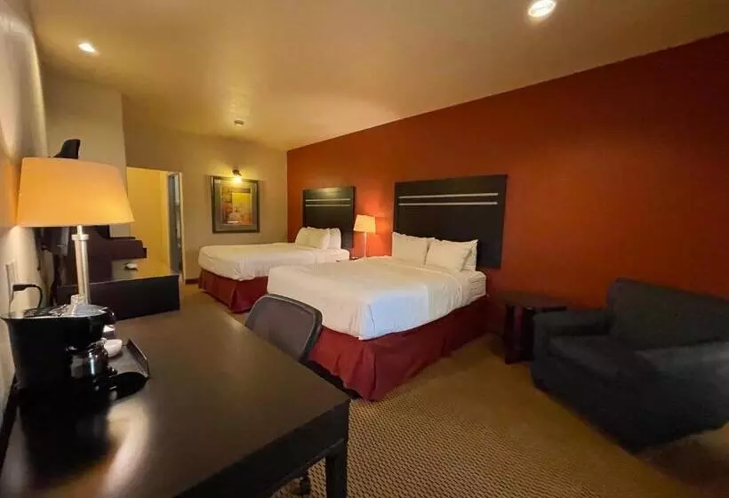 Motelli Sunbridge Inn And Suites