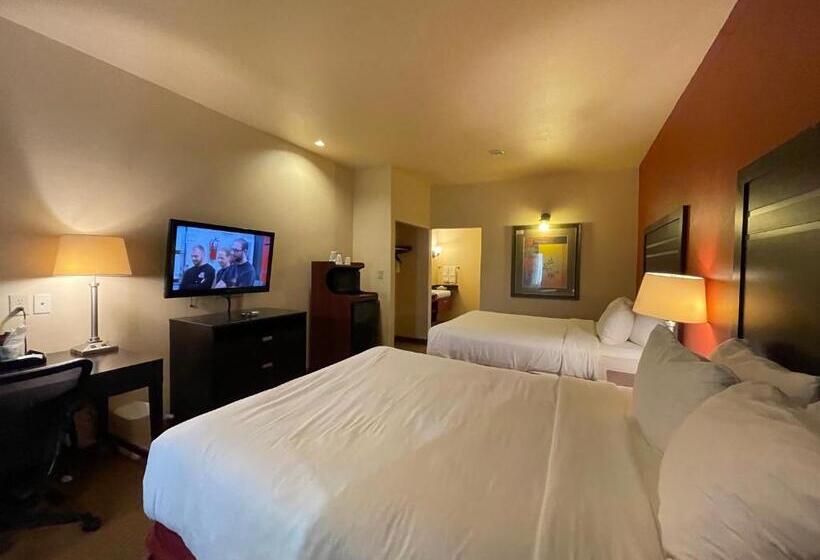 モーテル Sunbridge Inn And Suites