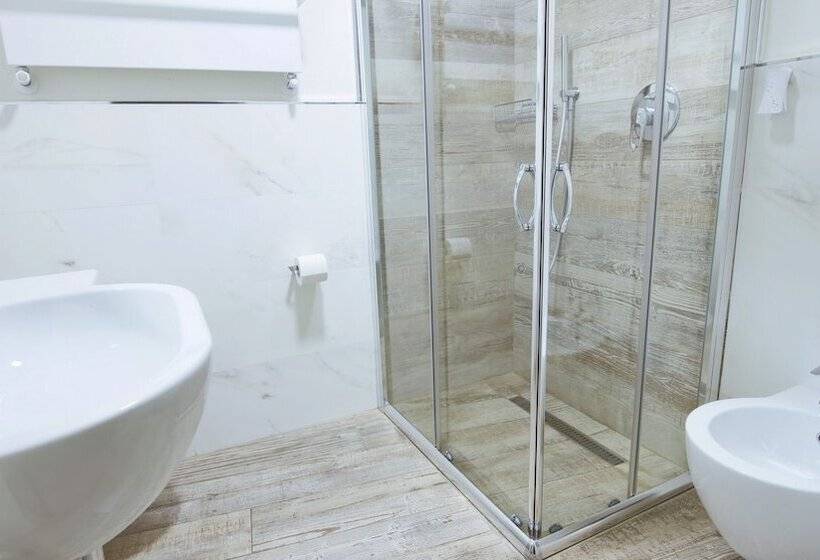 ペンション Affittacamere Brenna