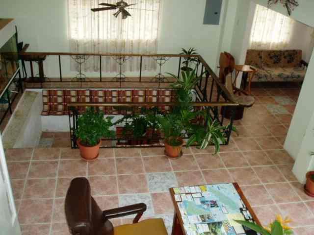 Pensão Candles In The Wind