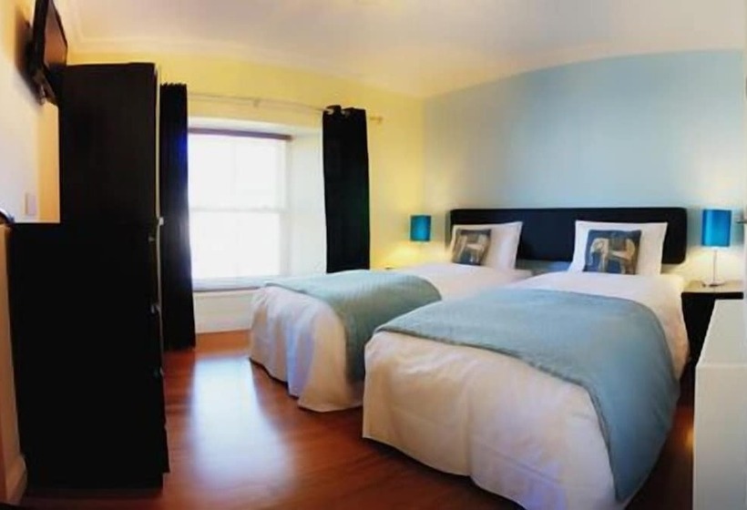 פנסיון Elephant Guest House