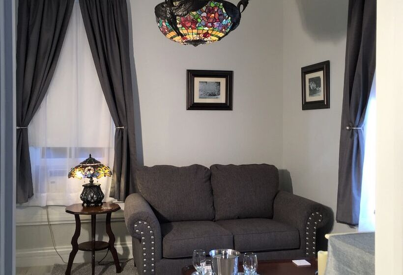 بنسيون Elmwood House